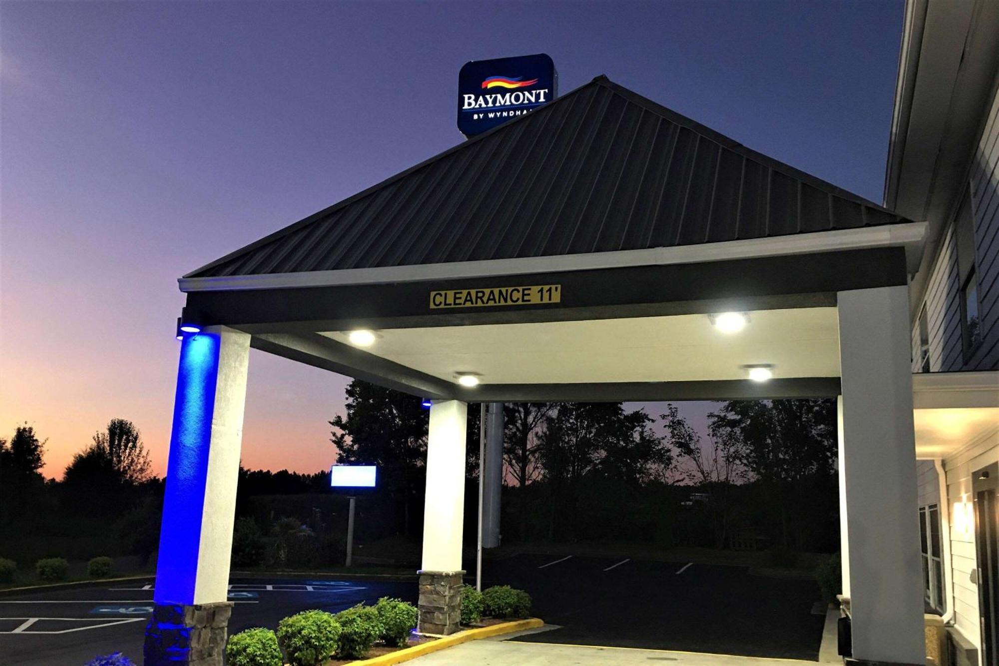 Baymont By Wyndham Adairsville Exterior foto